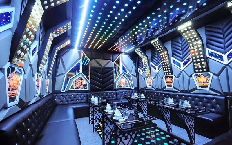 karaoke chieu tim.jpg